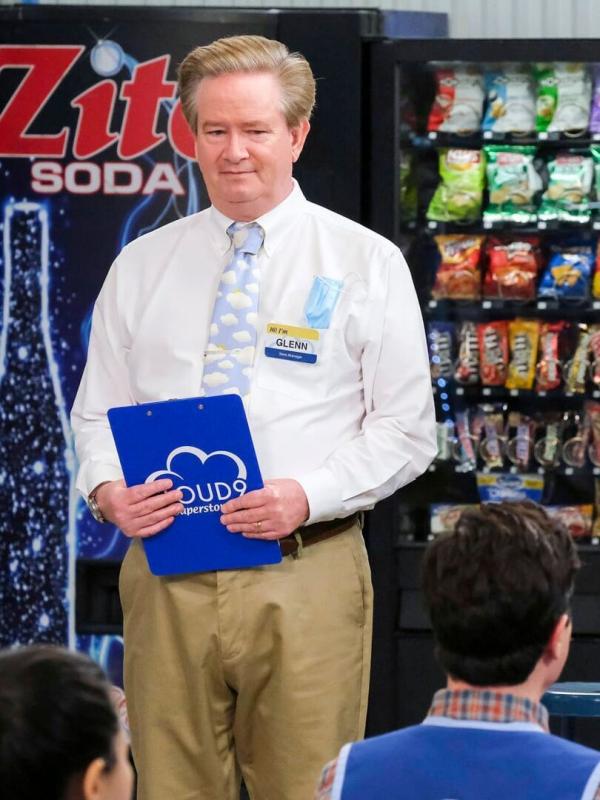 Superstore S6 E9