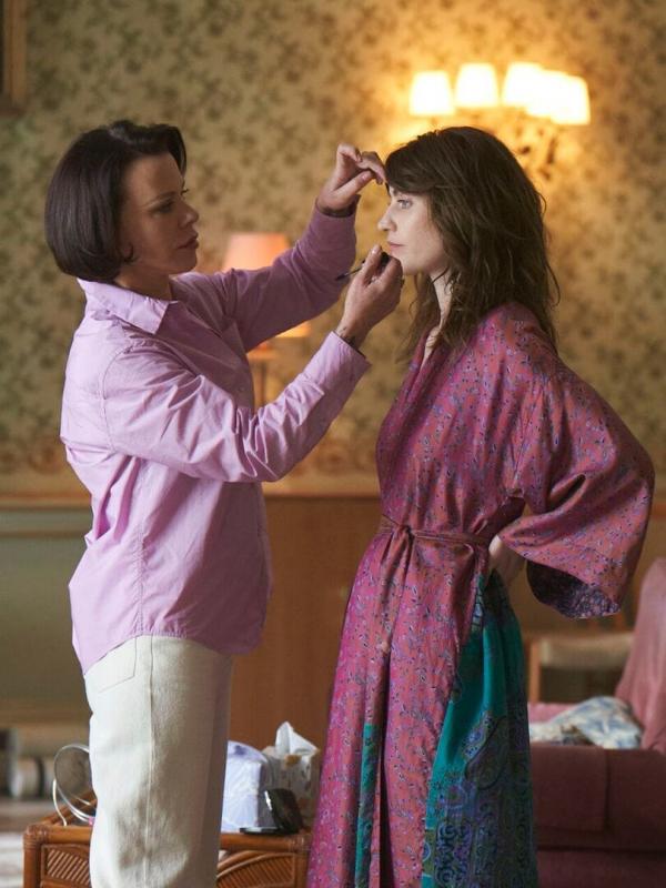 The Walsh Sisters S1 E6