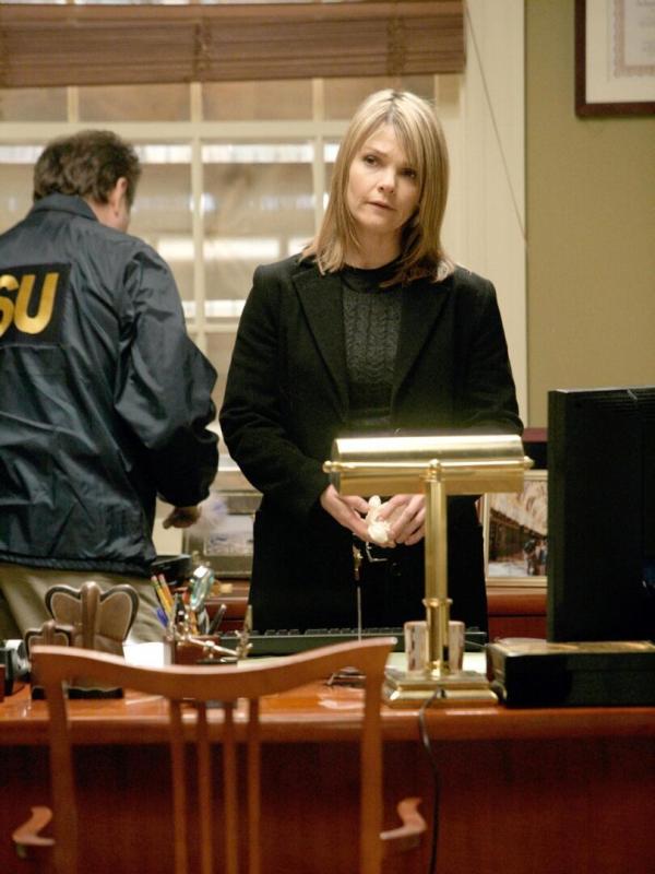 New York Section Criminelle S6 E18