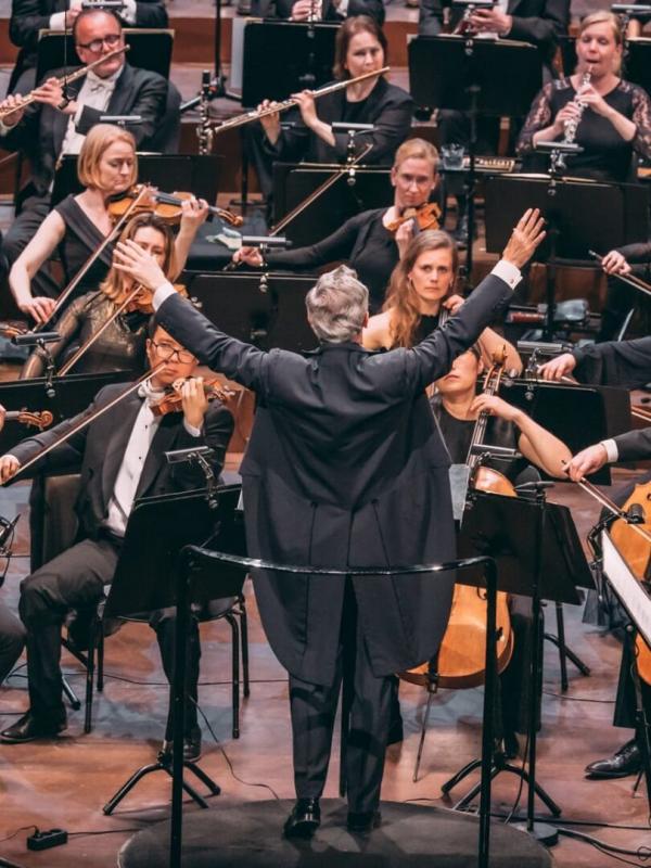 Nielsen : Symphonie n° 6 - Danish National Symphony Orchestra, Fabio Luisi