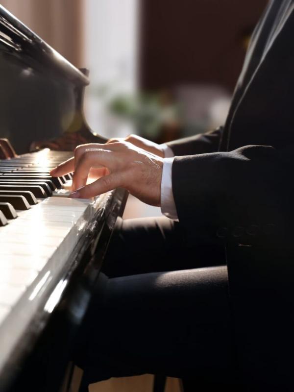 Andante & Variations for piano 4 hands K. 501