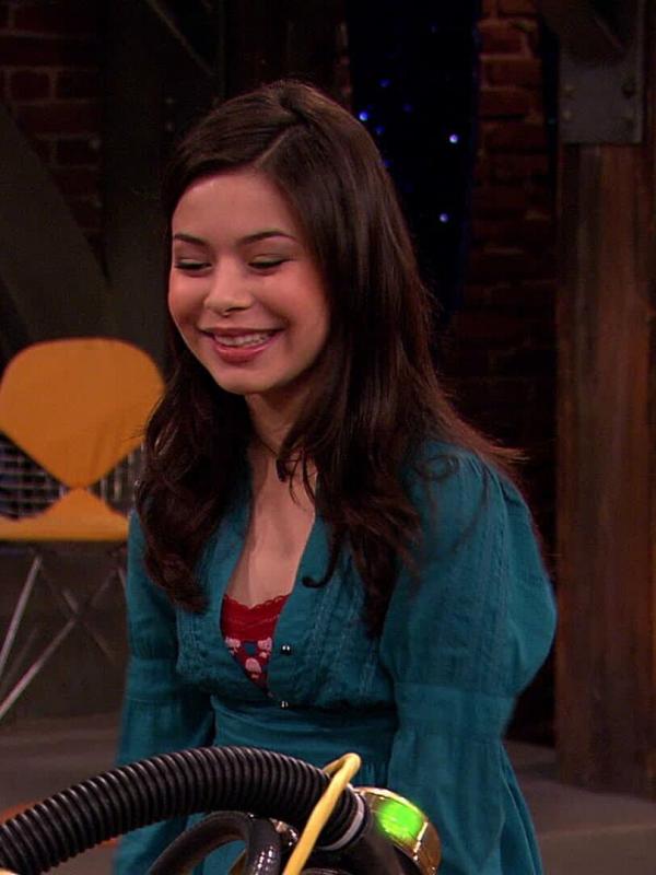iCarly S2 E17