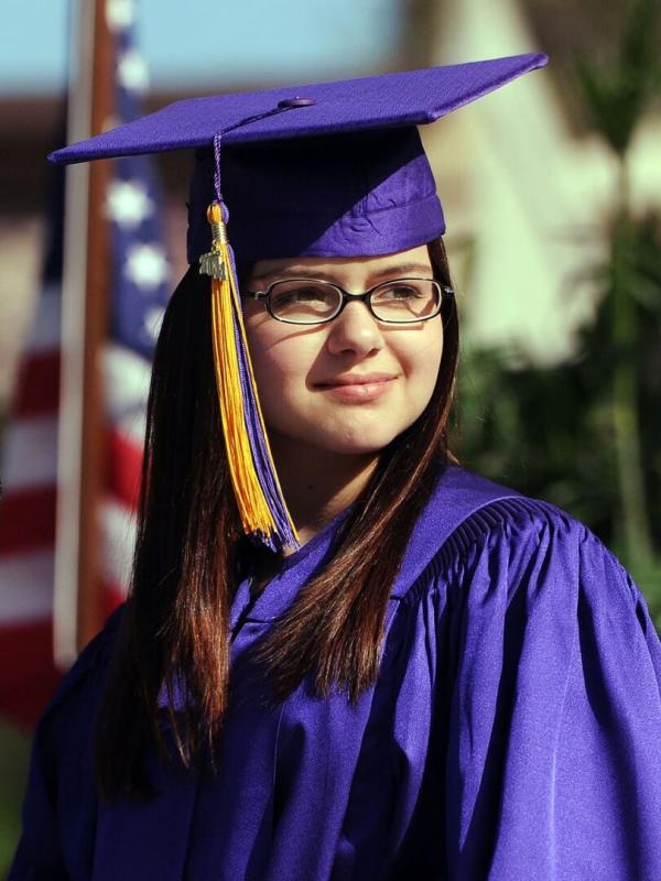 Modern Family S2 E23