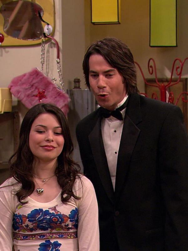iCarly S2 E16