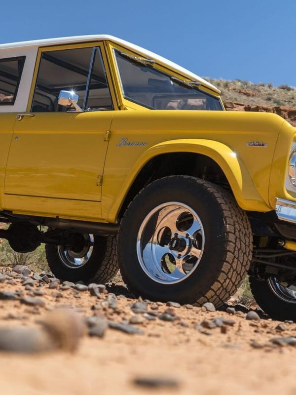 Full Metal Plaquettes