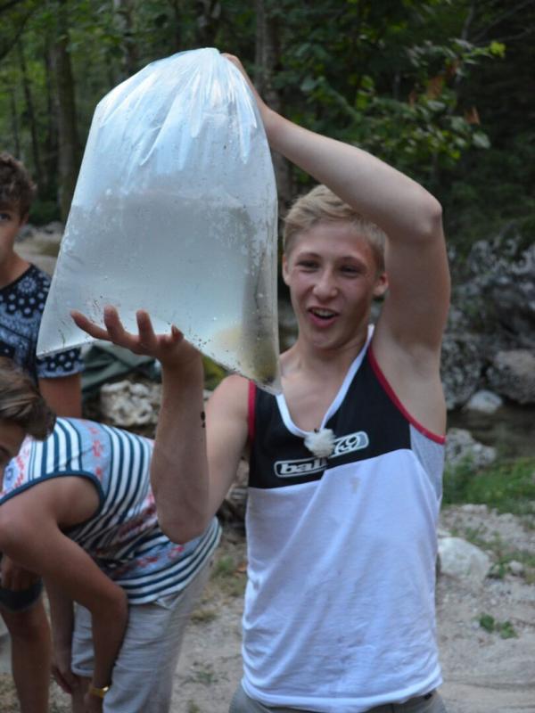 Die Jungs-WG: Sommer. Sonne. Elternfrei.