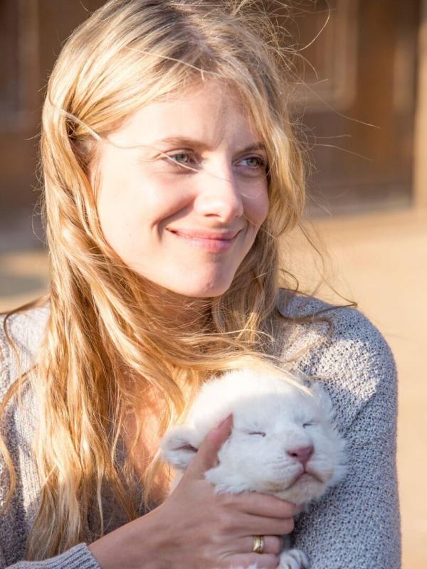 Mia et le lion blanc
