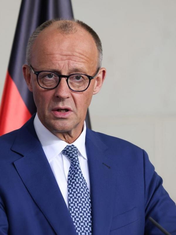 Macron-Merz : dans les coulisses du pouvoir