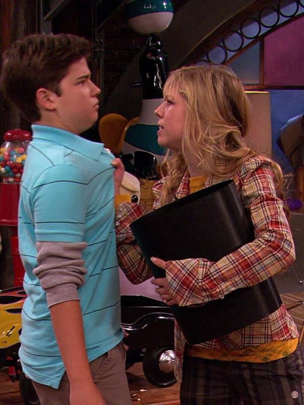 iCarly S2 E20