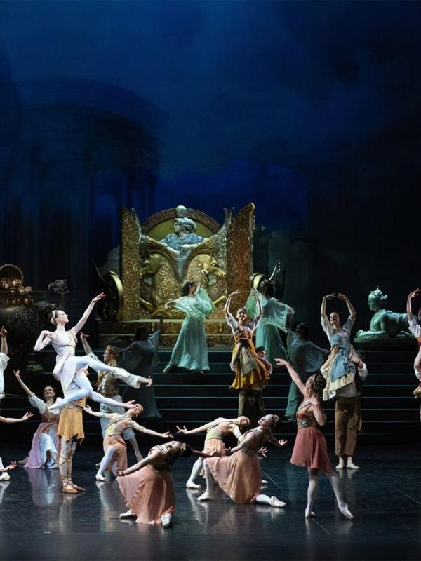 "Sylvia" : une soirée de ballet à l'Opéra national de Paris