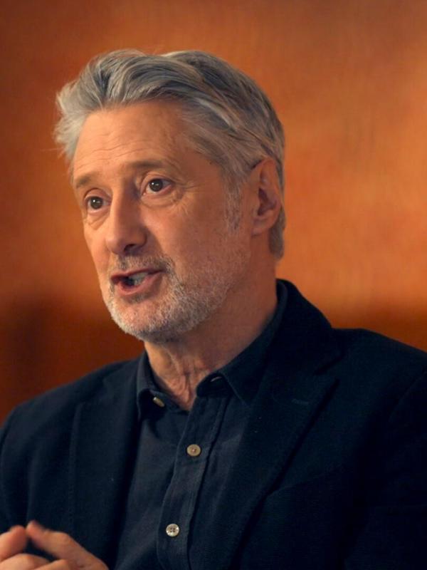 Antoine de Caunes : la vie "rêvée" d'un enfant du rock