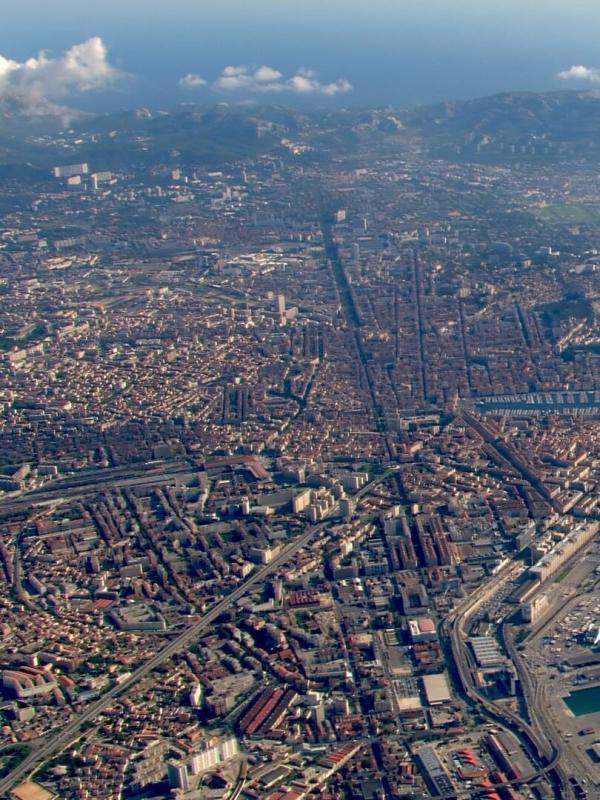 Im Flug über Südfrankreich