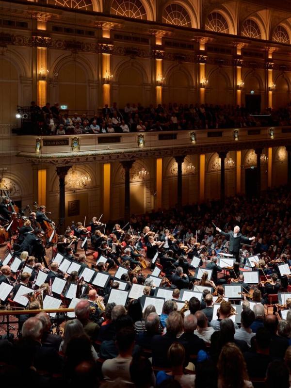 Royal Concertgebouw Orchestra, Manfred Honeck : Bruckner