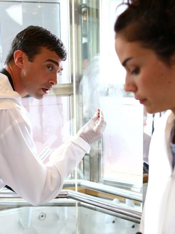 R.I.S. Police scientifique S2 E1