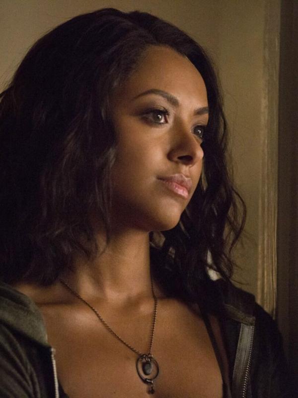 Vampire Diaries S8 E2