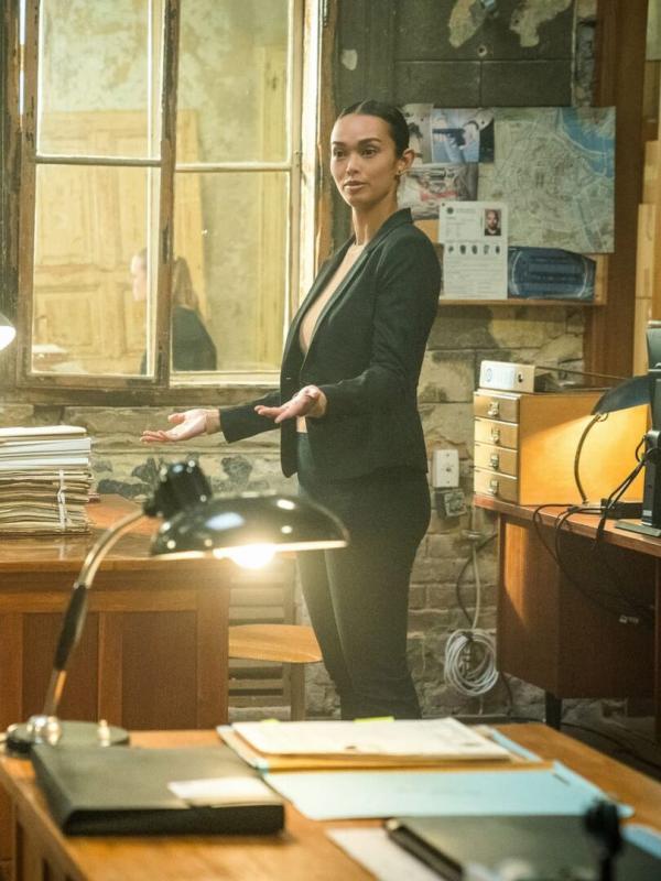 FBI : International S1 E1