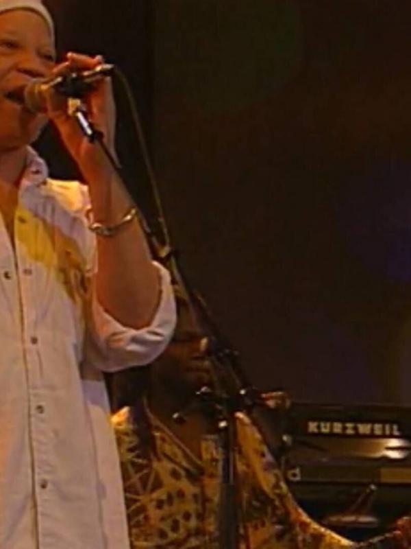 Salif Keita & Les Ambassadeurs