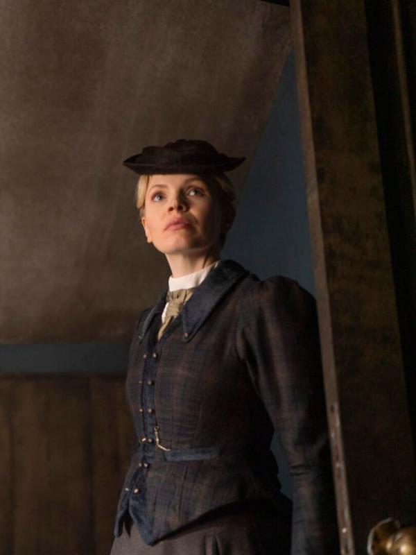 Miss Scarlet S5 E3