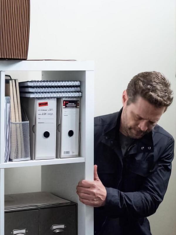Private Eyes S3 E3