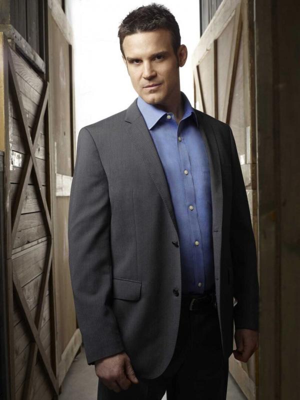 Warehouse 13 S1 E10