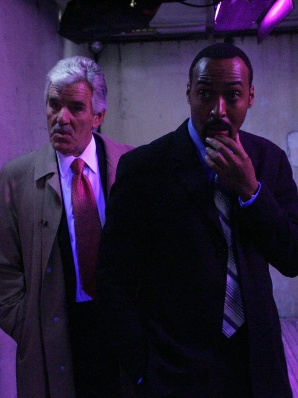 New York, police judiciaire S17 E6