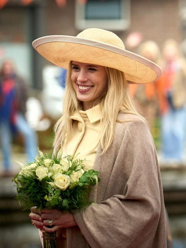 Máxima S2 E4