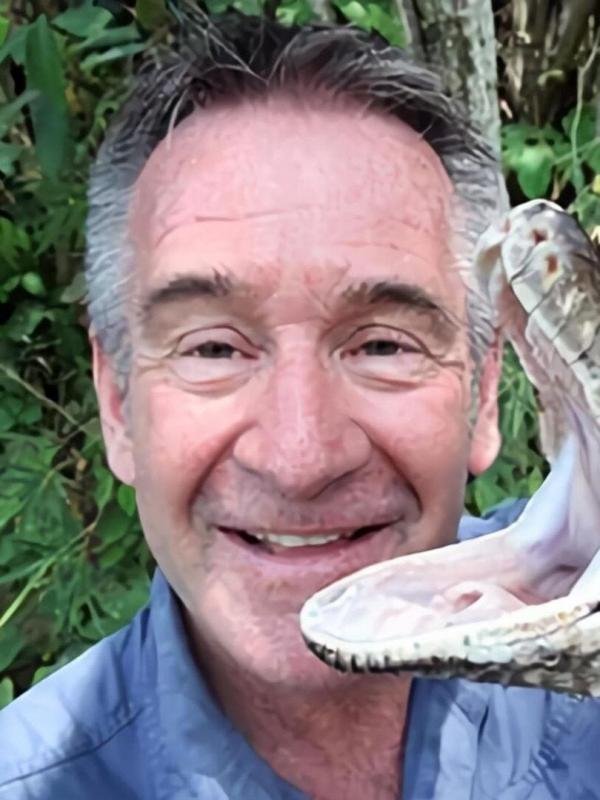 Chasseur de serpents