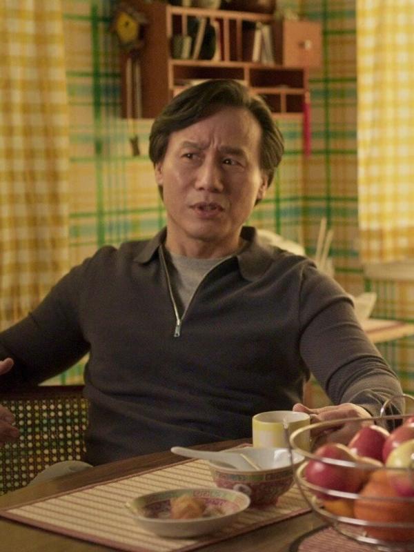 Awkwafina Is Nora from Queens S2 E1