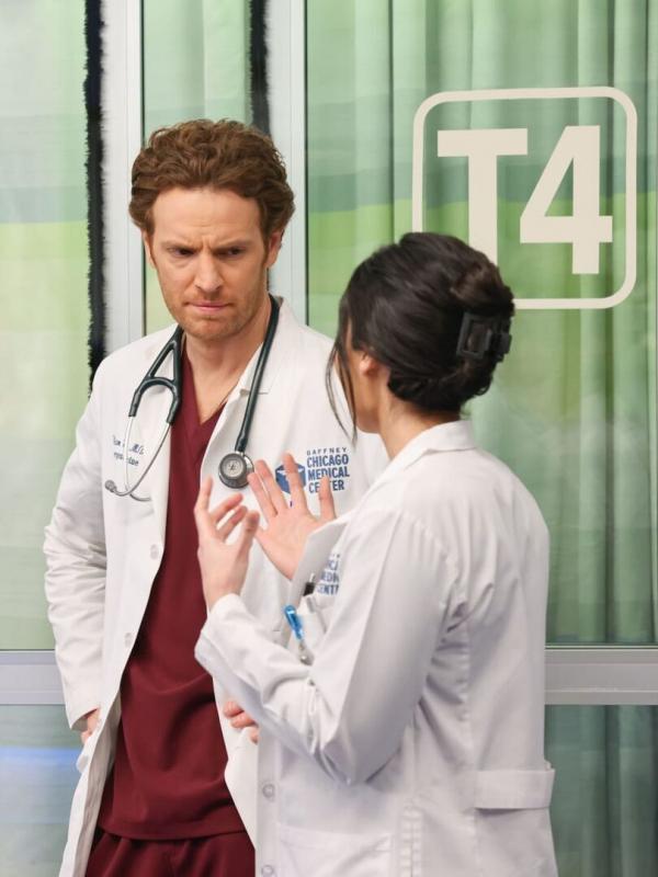 Chicago Med S8 E16