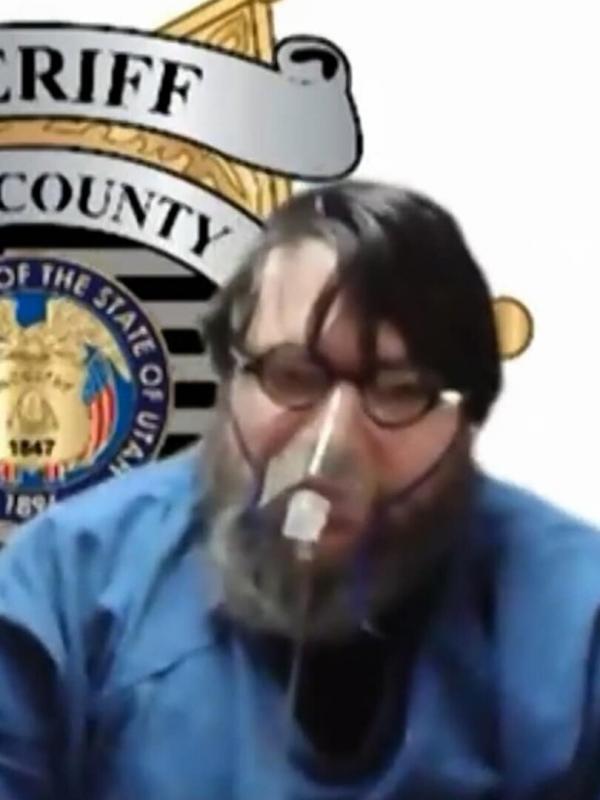 Imposteur : quand tombe le masque