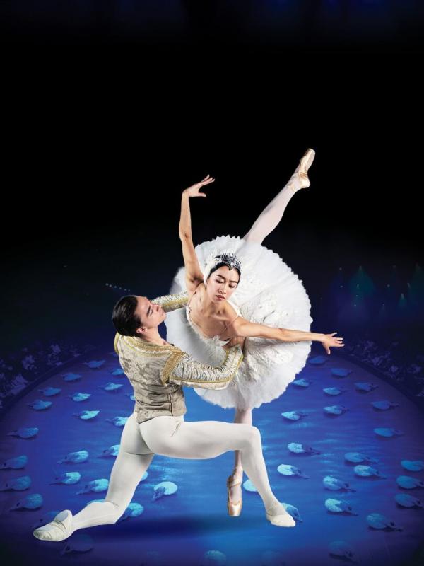 English National Ballet - Swan Lake in-the-round