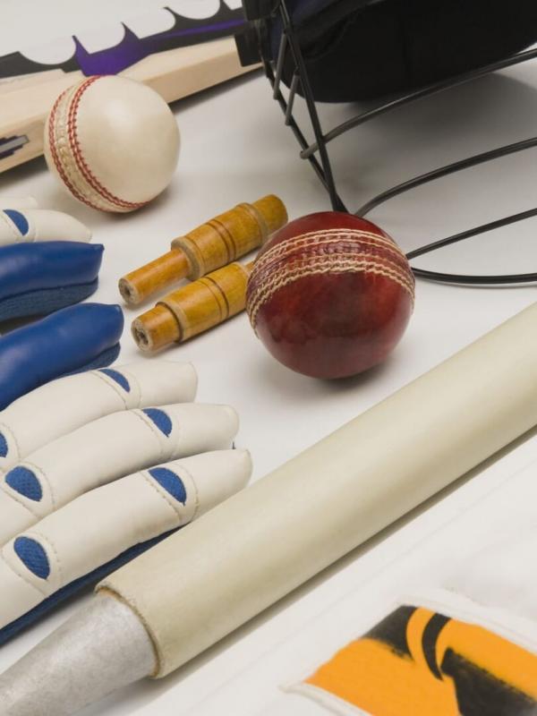 Cricket: England v South Africa T20 Highlights.