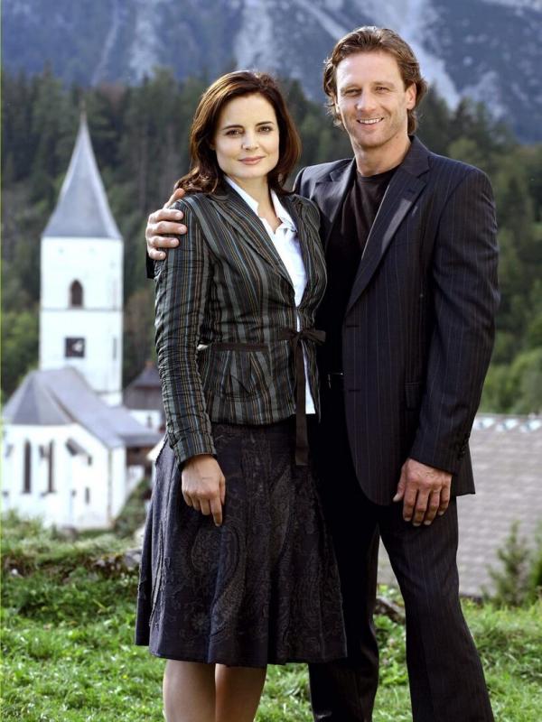 Lilly Schönauer: Liebe gut eingefädelt