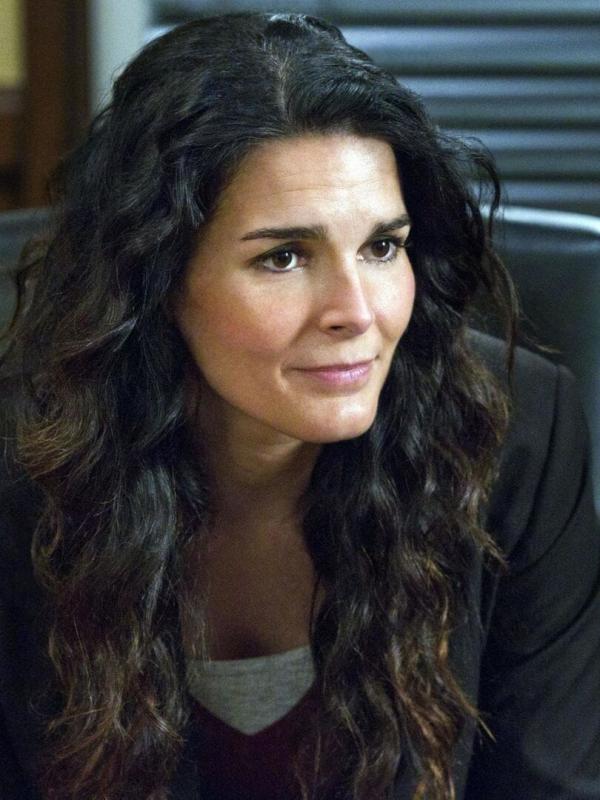Rizzoli & Isles S2 E12