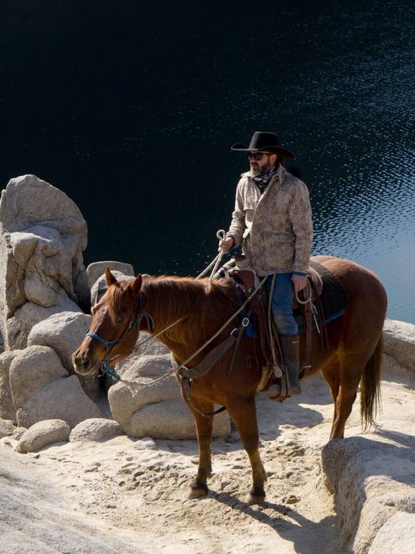 Seuls face à l'Alaska