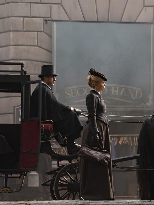 Miss Scarlet S5 E4