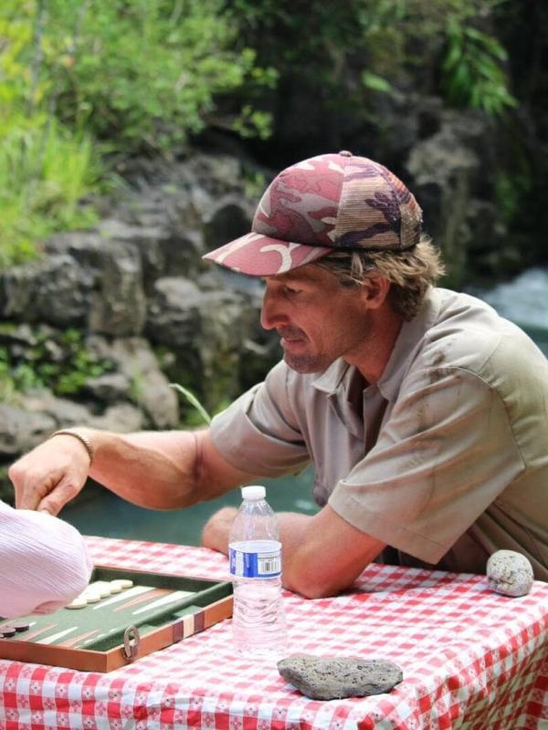 Les aventures du Dr Buckeye Bottoms