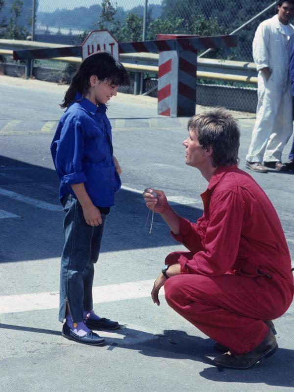 MacGyver S1 E3