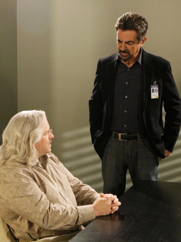 Criminal Minds S4 E9