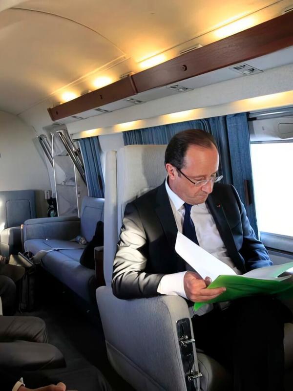 "Moi, diplomate !" Le monde de François Hollande