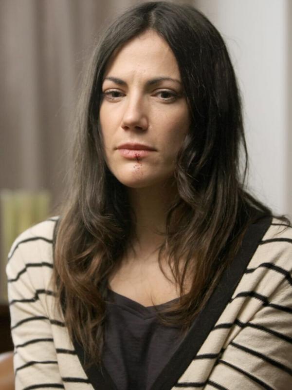 Crossing Lines S1 E4