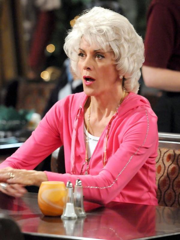 Hot in Cleveland S2 E15
