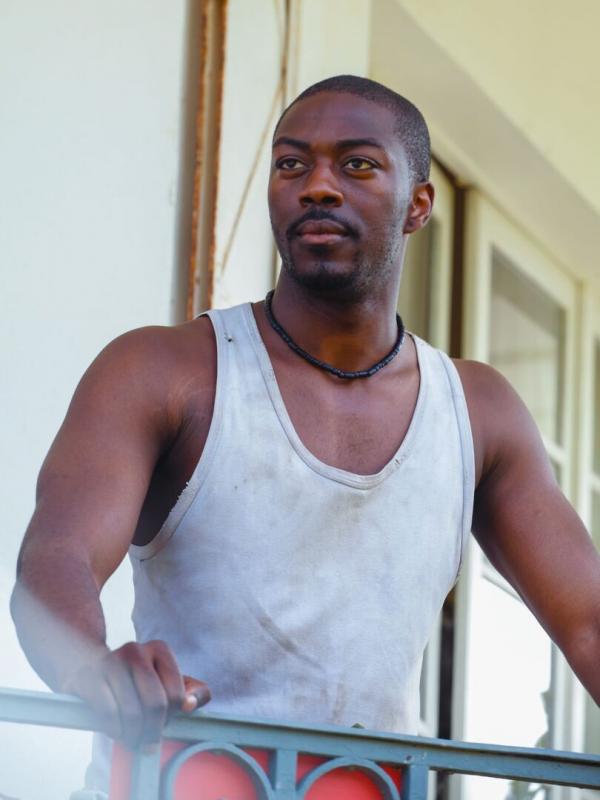 Meurtres au paradis S2 E1