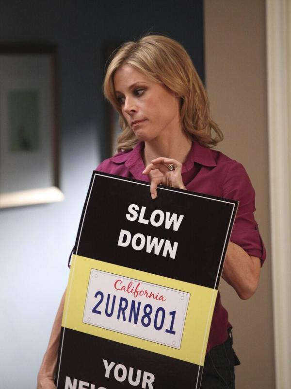 Modern Family S2 E12