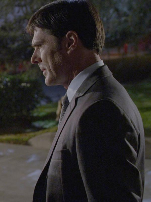 Esprits criminels S10 E9