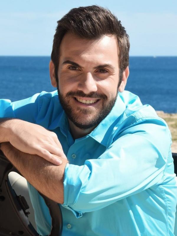 Camping Paradis S11 E2