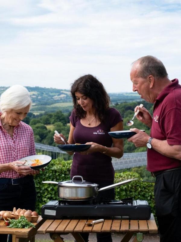 Mary Berry - Cook and Share