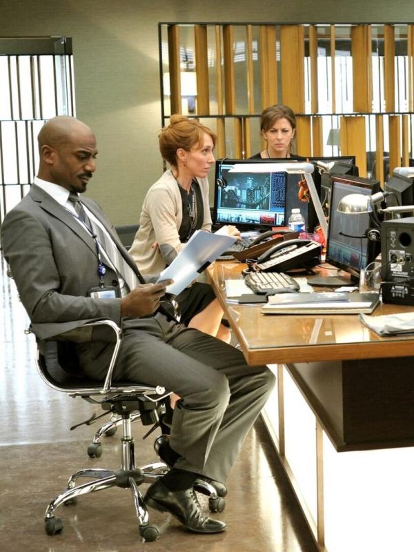 Interpol S2 E3