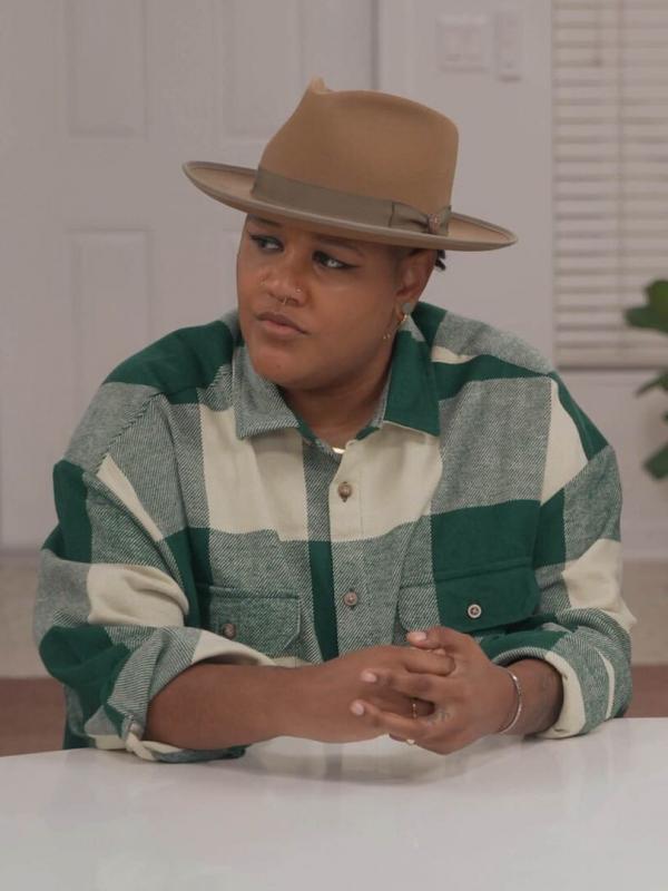 Help! I'm in a Secret Relationship!