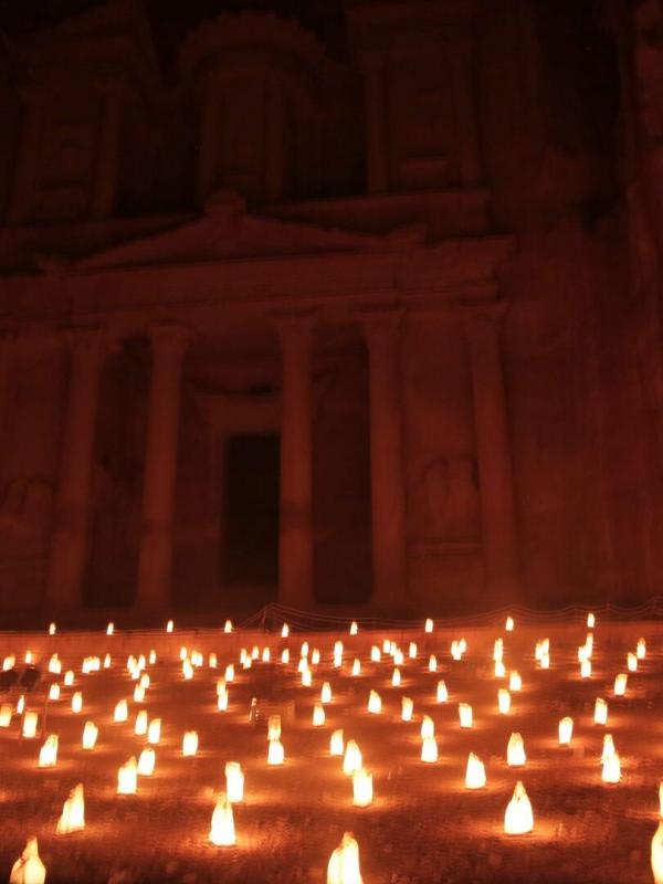 Josh Gates et les lieux de légende